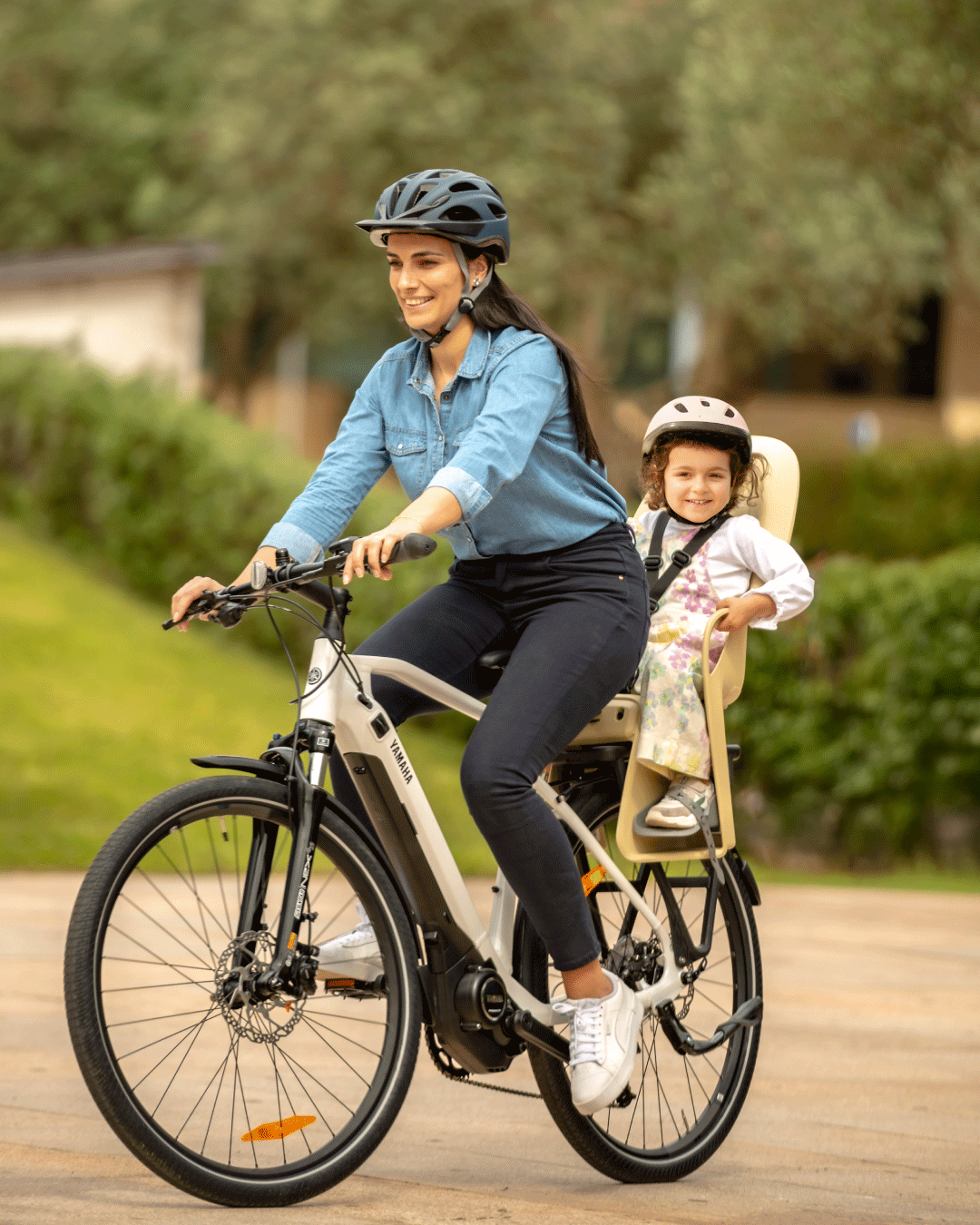 Porte-bagages Vélo Aluminium Réglable Avec Feu Arrière – Capacité 90 Kg, Universel VTT, Route, Fat Bike