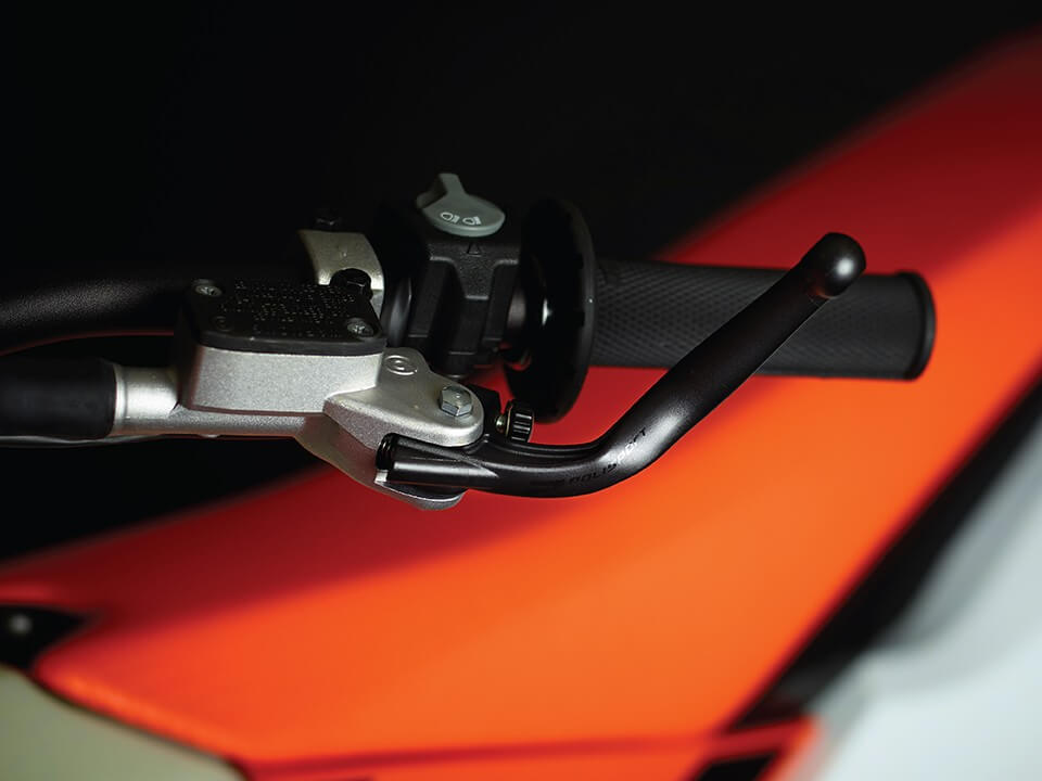 Use to apt unbreakable levers